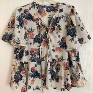 Urban outfitters Kimchi Blue flower peplum top